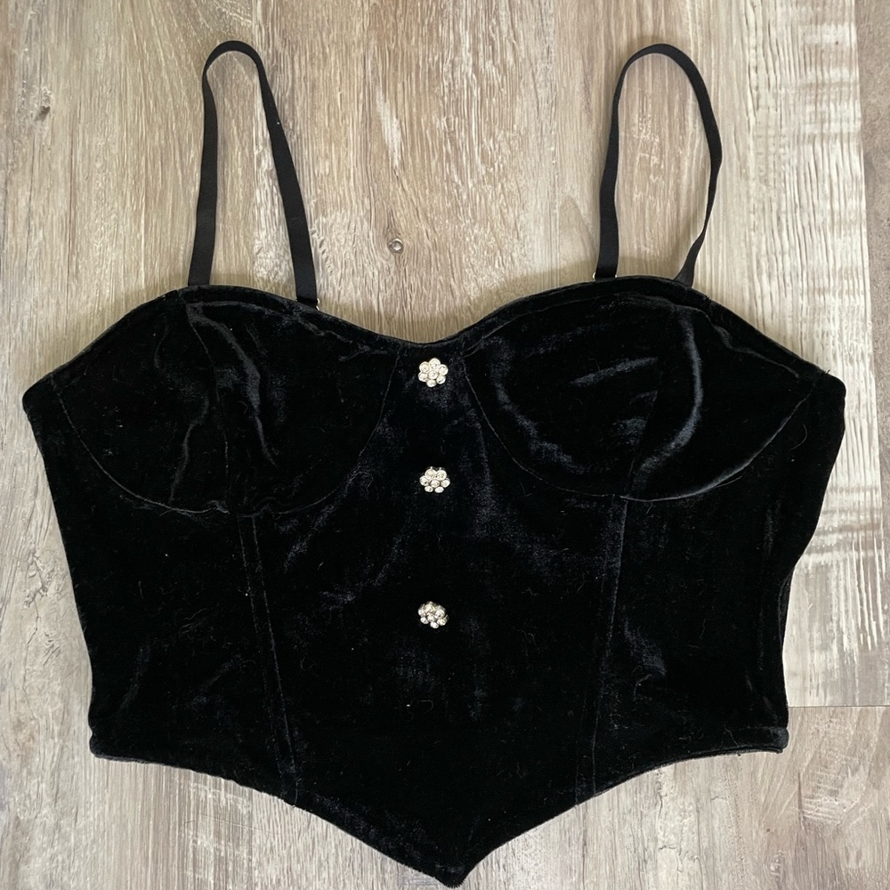 Forever 21 black top (small)